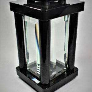 lampion nagrobny granitowy