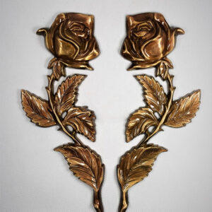 złota róża na nagrobek