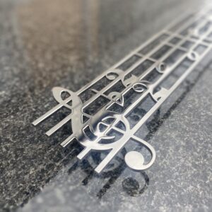 Nuty na nagrobek pięciolinia